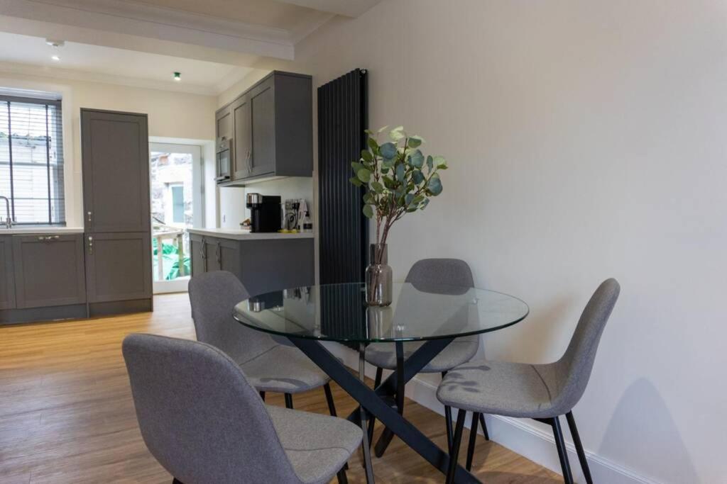 Argyle Square Apartment Oban Bagian luar foto